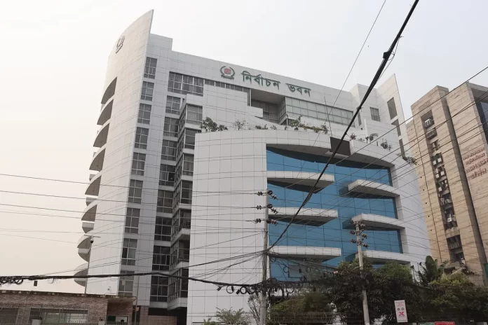 এলিজা জামানের মনোনয়নপত্র বৈধ - আগারগাঁওয়ে নির্বাচন ভবন